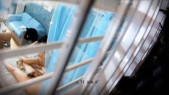 360酒铺 02.05.22 关闭秘密女性朋友让男性朋友快速脱衣服打开干衣服